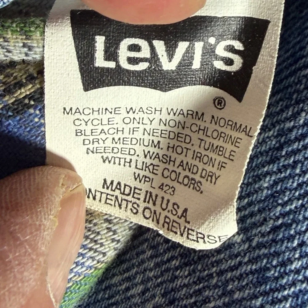 Vintage Levis 70699-0289 Plaid Flannel Lined Denim Trucker Jacket Mens Large USA